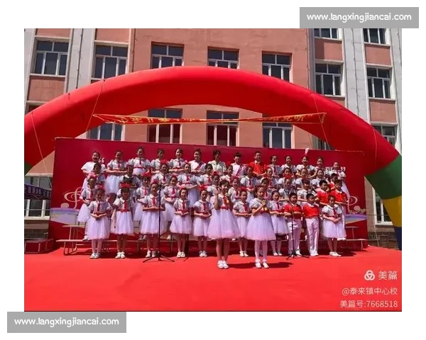 童心向党唱响红色旋律小学生合唱比赛精彩纷呈 童心向党唱响红色旋律小学生合唱比赛精彩纷呈